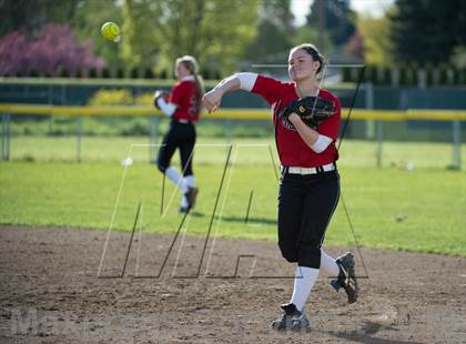 Thumbnail 1 in Thurston @ Sheldon photogallery.