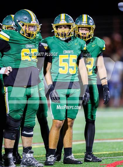 Thumbnail 2 in Saugus @ Canyon photogallery.