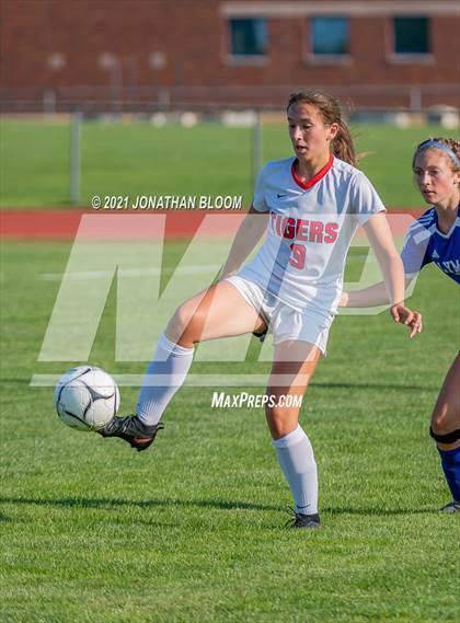 Thumbnail 2 in Tourtellotte @ Lyman Memorial photogallery.