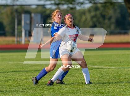 Thumbnail 3 in Tourtellotte @ Lyman Memorial photogallery.