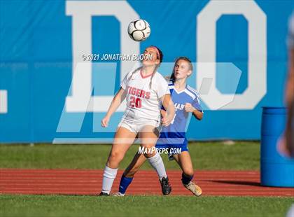 Thumbnail 3 in Tourtellotte @ Lyman Memorial photogallery.