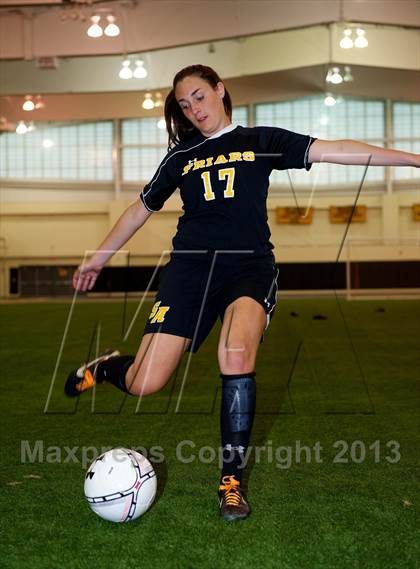 Thumbnail 3 in St. Anthony's (Preseason Early Contenders Soccer Photo Shoot) photogallery.