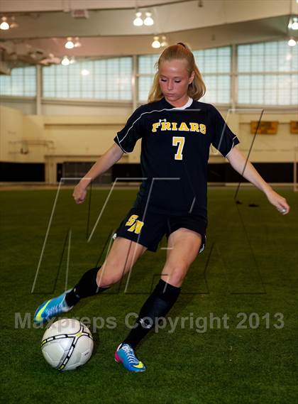 Thumbnail 3 in St. Anthony's (Preseason Early Contenders Soccer Photo Shoot) photogallery.