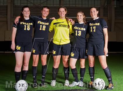 Thumbnail 2 in St. Anthony's (Preseason Early Contenders Soccer Photo Shoot) photogallery.