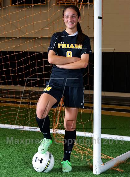 Thumbnail 2 in St. Anthony's (Preseason Early Contenders Soccer Photo Shoot) photogallery.