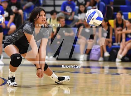Thumbnail 3 in Baldwin Park @ Charter Oak photogallery.