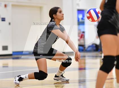 Thumbnail 1 in Baldwin Park @ Charter Oak photogallery.