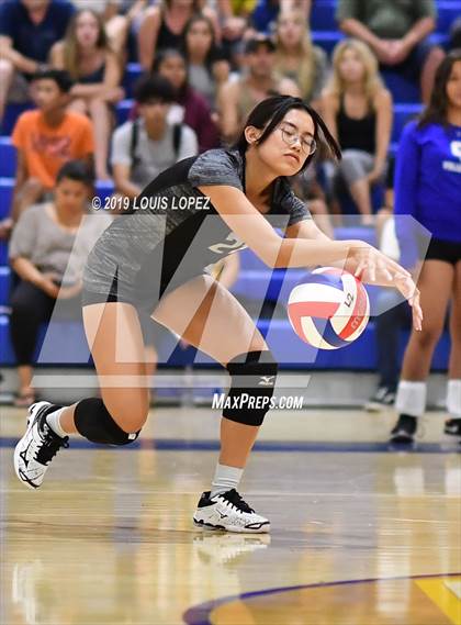 Thumbnail 2 in Baldwin Park @ Charter Oak photogallery.
