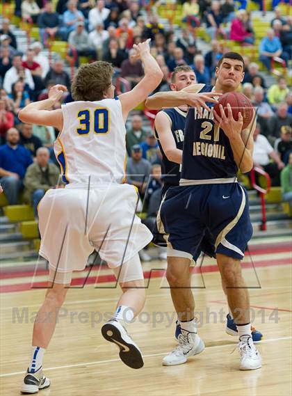 Thumbnail 3 in Franklin Regional vs. Hampton (WPIAL Class AAAA Quarterfinal) photogallery.
