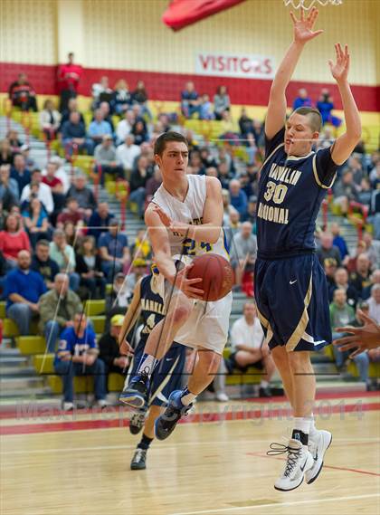 Thumbnail 2 in Franklin Regional vs. Hampton (WPIAL Class AAAA Quarterfinal) photogallery.