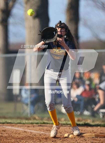 Thumbnail 1 in Springdale @ Shenango photogallery.