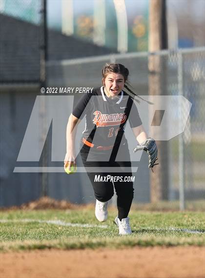 Thumbnail 3 in Springdale @ Shenango photogallery.