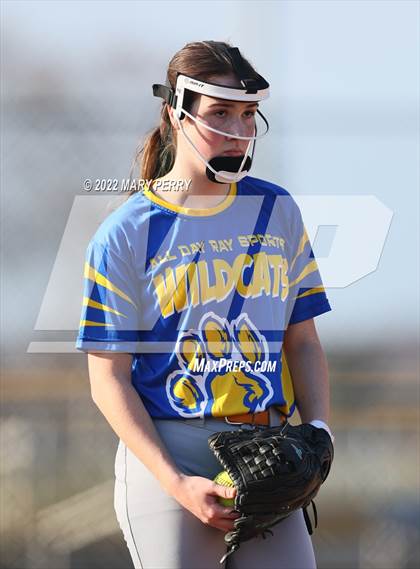 Thumbnail 3 in Springdale @ Shenango photogallery.