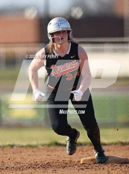 Thumbnail 1 in Springdale @ Shenango photogallery.