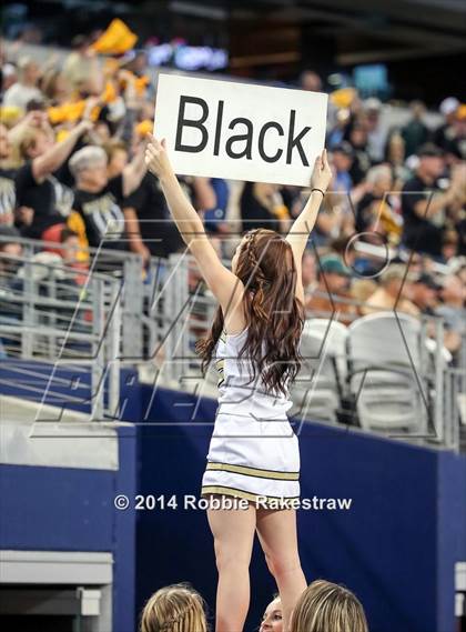 Thumbnail 1 in Canadian vs. Mason (UIL 2A Division 1 Final) photogallery.
