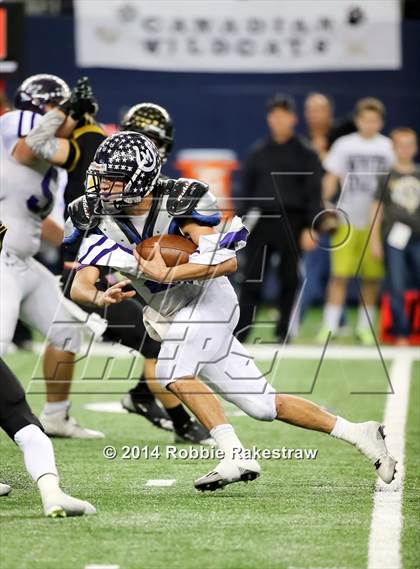 Thumbnail 1 in Canadian vs. Mason (UIL 2A Division 1 Final) photogallery.