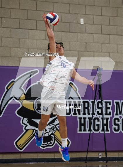 Thumbnail 1 in Coronado vs. Palo Verde (NIAA 5A Final) photogallery.
