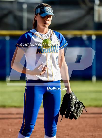 Thumbnail 1 in Royal @ Agoura photogallery.