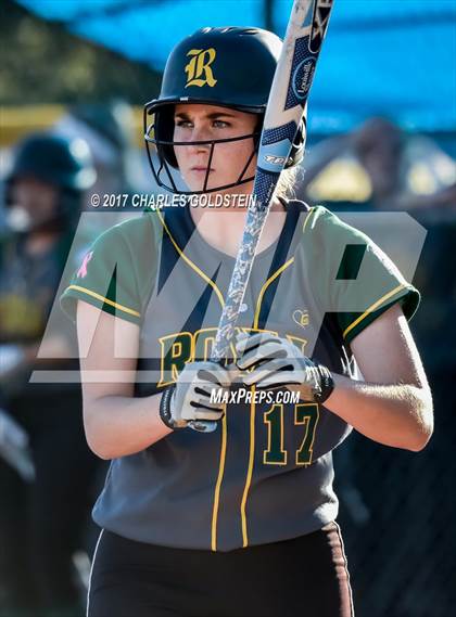 Thumbnail 2 in Royal @ Agoura photogallery.