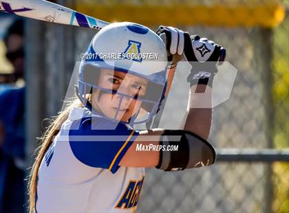 Thumbnail 3 in Royal @ Agoura photogallery.
