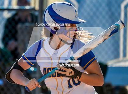 Thumbnail 1 in Royal @ Agoura photogallery.