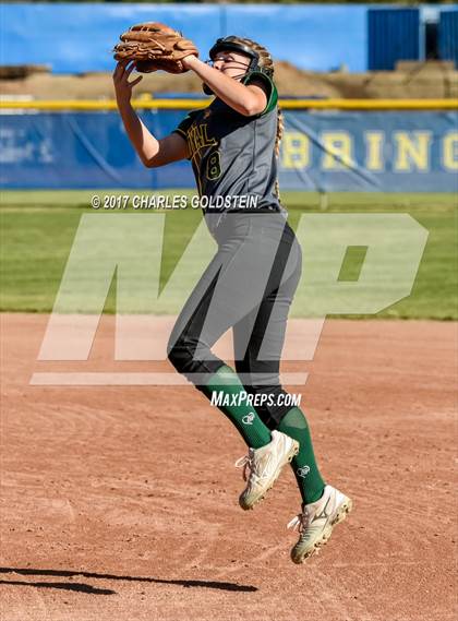 Thumbnail 1 in Royal @ Agoura photogallery.