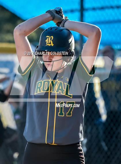 Thumbnail 3 in Royal @ Agoura photogallery.