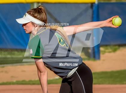 Thumbnail 3 in Royal @ Agoura photogallery.