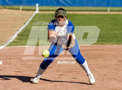 Thumbnail 3 in Royal @ Agoura photogallery.