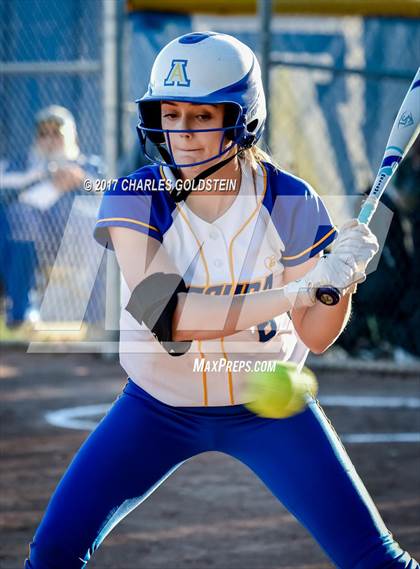 Thumbnail 3 in Royal @ Agoura photogallery.