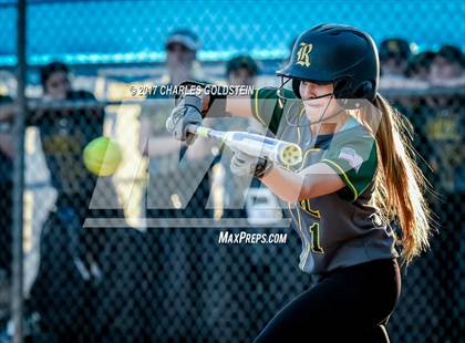 Thumbnail 2 in Royal @ Agoura photogallery.