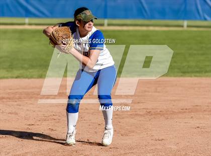 Thumbnail 1 in Royal @ Agoura photogallery.