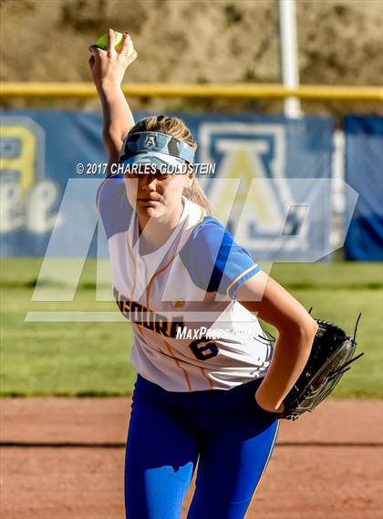 Thumbnail 3 in Royal @ Agoura photogallery.