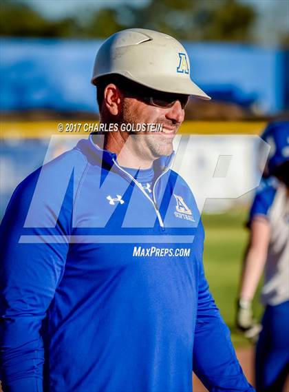 Thumbnail 2 in Royal @ Agoura photogallery.