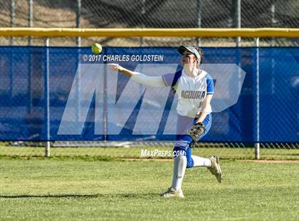 Thumbnail 2 in Royal @ Agoura photogallery.