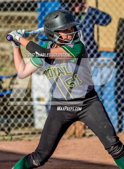 Thumbnail 2 in Royal @ Agoura photogallery.