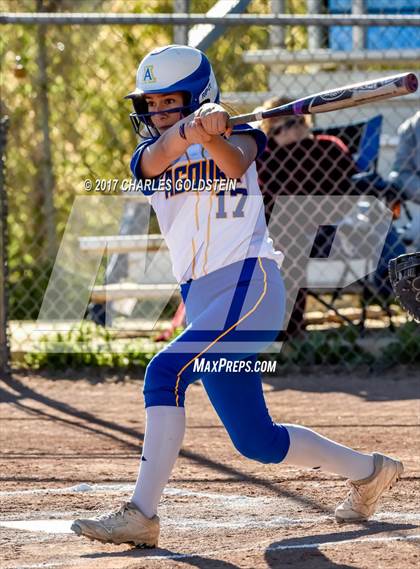 Thumbnail 1 in Royal @ Agoura photogallery.
