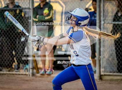 Thumbnail 1 in Royal @ Agoura photogallery.