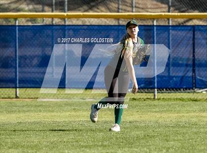 Thumbnail 3 in Royal @ Agoura photogallery.