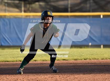 Thumbnail 3 in Royal @ Agoura photogallery.