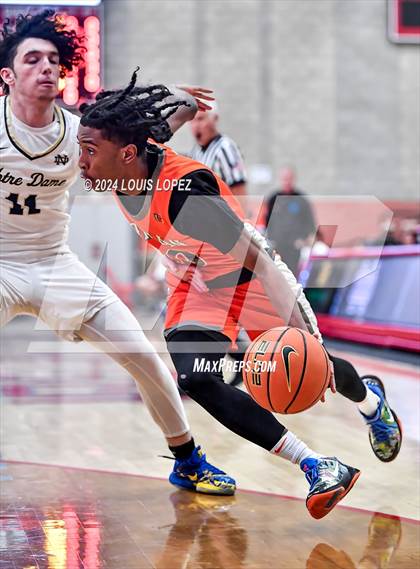 Thumbnail 3 in Bishop Gorman @ Notre Dame (SO) (Nike Extravaganza) photogallery.