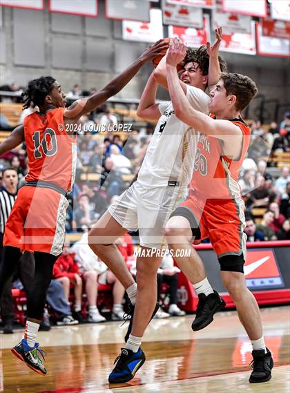 Thumbnail 3 in Bishop Gorman @ Notre Dame (SO) (Nike Extravaganza) photogallery.
