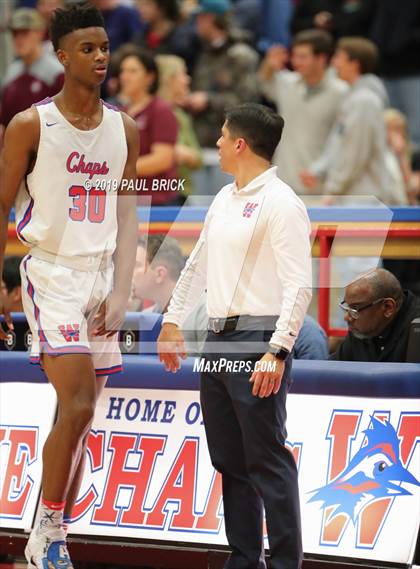 Thumbnail 1 in Westlake vs Austin High photogallery.