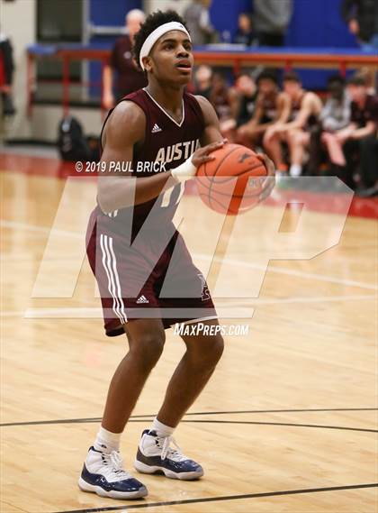 Thumbnail 1 in Westlake vs Austin High photogallery.