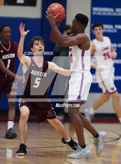Thumbnail 2 in Westlake vs Austin High photogallery.