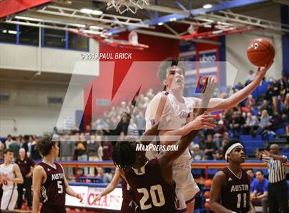 Thumbnail 2 in Westlake vs Austin High photogallery.