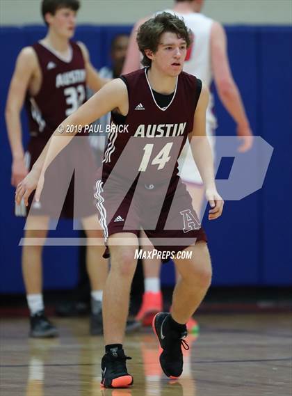 Thumbnail 1 in Westlake vs Austin High photogallery.