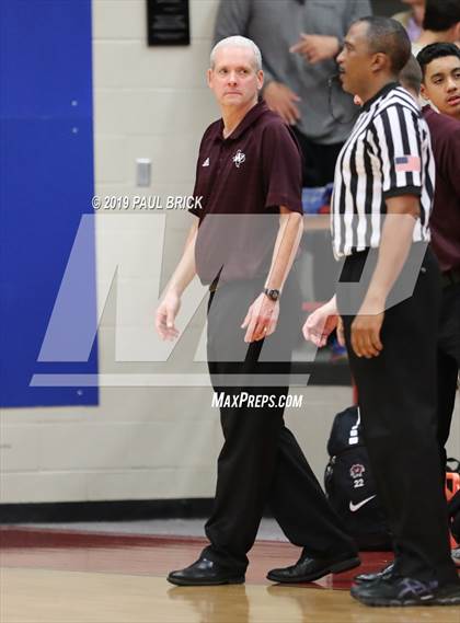 Thumbnail 2 in Westlake vs Austin High photogallery.