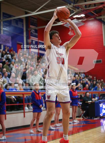 Thumbnail 1 in Westlake vs Austin High photogallery.