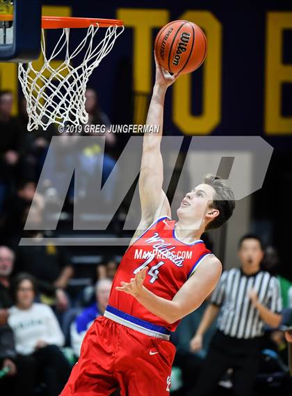 Thumbnail 1 in St. Ignatius @ Sacred Heart Cathedral Preparatory (Rivalry Game @ Haas Pavilion) photogallery.